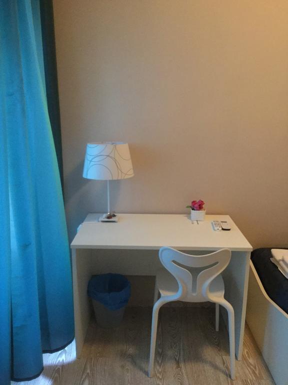 ساليرنو 4Rooms Guest House Free Wi-Fi المظهر الخارجي الصورة